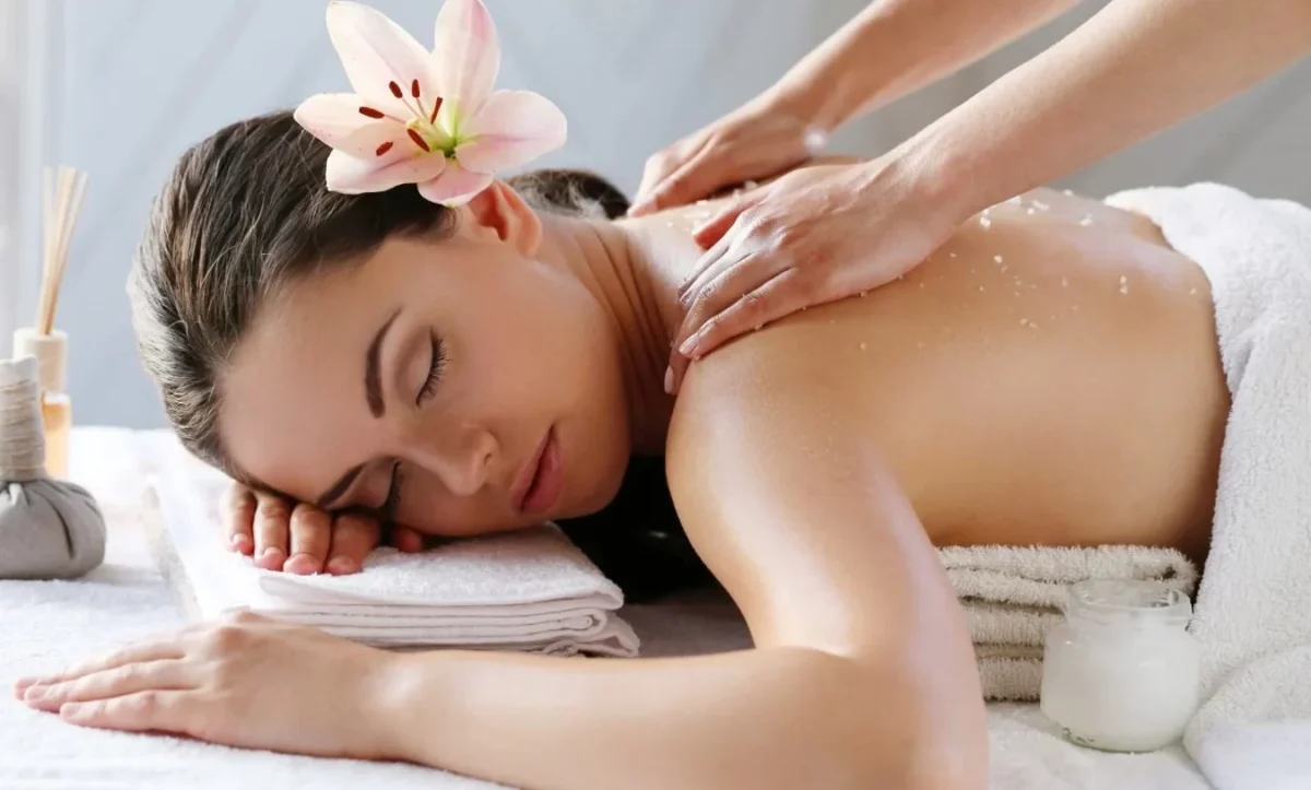Les bienfaits du massage du corps de Jolly pour une détente profonde