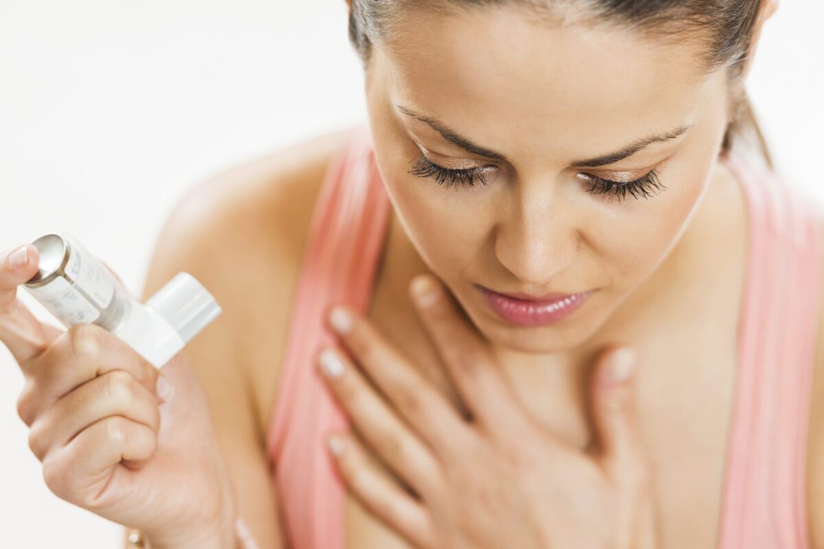 Pourquoi avez-vous une respiration sifflante la nuit ?
